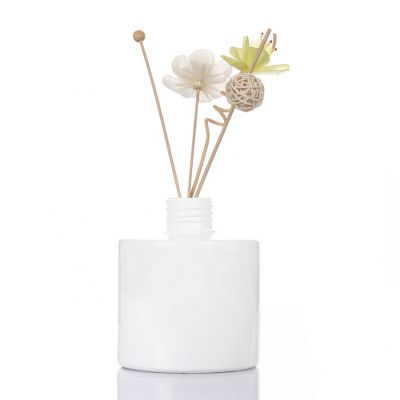 New Item 200ML Painted White Recycled Empty Reed Diffuser Glass Aroma Bottle 