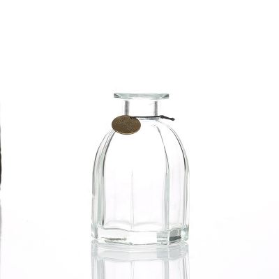 Cheap Octagonal Clear Glass Bottle For Home Aroma Use 