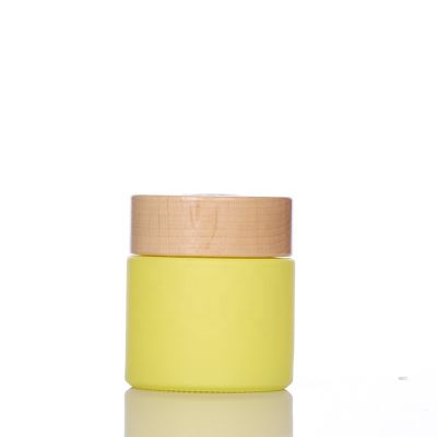 Unique 100ml 3oz Empty Round Matte Yellow Glass Aroma Reed Diffuser Bottle with Wood Cap 