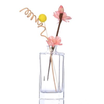 Unique Shape 200ml Glass Bottle Reed Aroma Diffuser Bottle With Reed Sticks