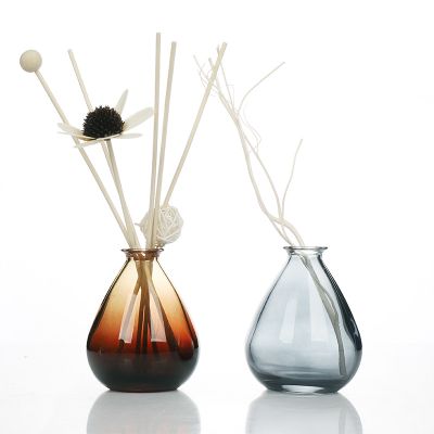 130ml Water droplet shaped sprayed diffuser glass bottle 