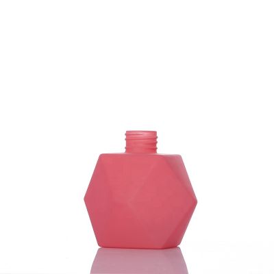 High Quality 200ml Polyhedral Shaped Matte Red Empty Reed Diffuser Glass Bottle 