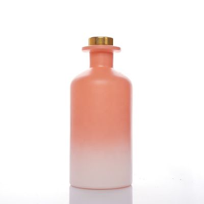Wholesale High quality empty 300ml reagent bottle fragrant reed diffuser glass bottle 
