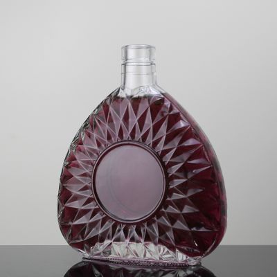 Flat shape fashion super flint glass xo 750ml brandy bottle 