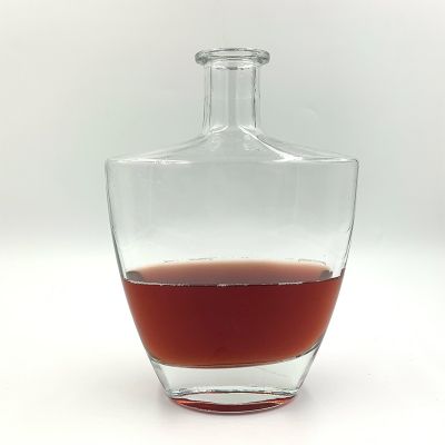 700ml Oval Glass Bottle With Whiskey 