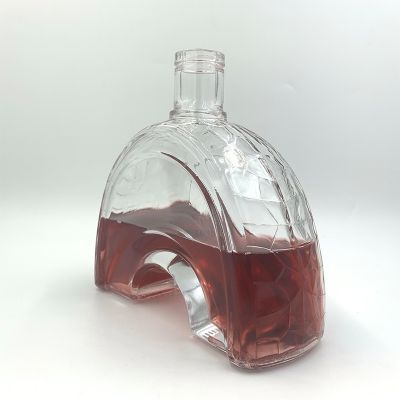 700ml Unique Arch Bridge Type Transparent Empty Wine Glass Bottle For Spirits Whiskey Brandy Tequila
