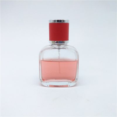 2019 hot design square glass perfume bottle with mist sprayer