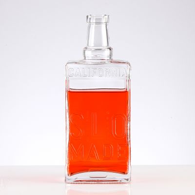 375ML 500ml 750ml high-end customized vodka glass bottle can be equipped with lid 