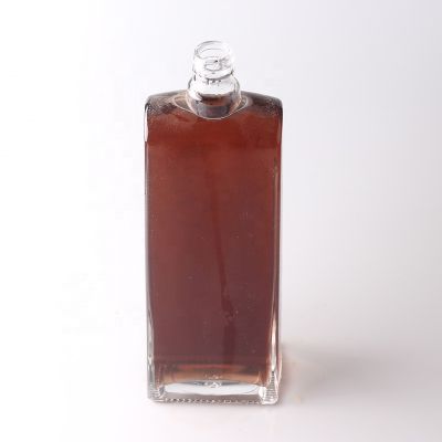 New Product Best Quality Square Shape 500Ml Glass Liquor Bottle With Lid