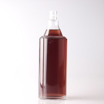 Latest design food grade spirit bottle 700ml for crown 