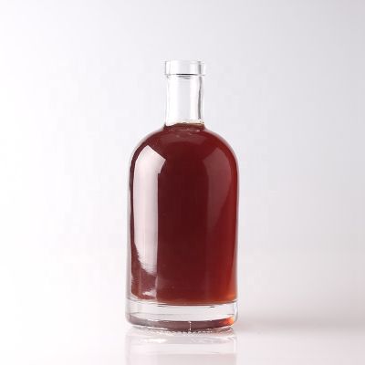 Popular Commonly Used Shape Glass Bottle For Whisky Round Cork Neck 700ml Thick Base Gin Whisky Bottles 