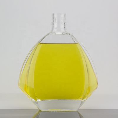 Custom Shape Transparent Cork Sealed Brandy Glass Bottle 700ml Thick Bottom 