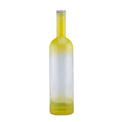 Spray transition color customized design empty liquor whisky brandy glass bottle with cork stopper 750ml
