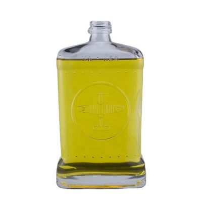 Top supplier exquisite engrave square shaped liquor glass bottle with screw caps 750ml
