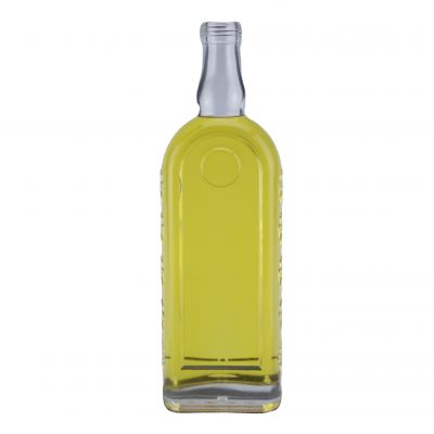 Top supplier square shape unique design 750ml glass liquor bottle with screw top