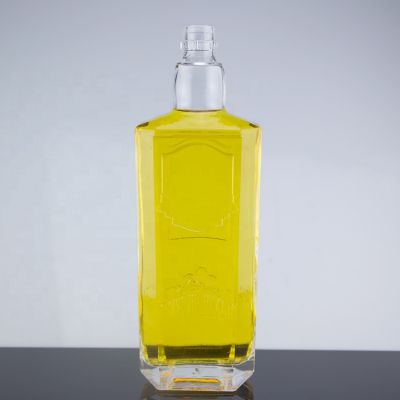 Factory Promotion 750ml Square Design Thick Bottom Cork Sealed Clear Glass Bottle For Whisky 