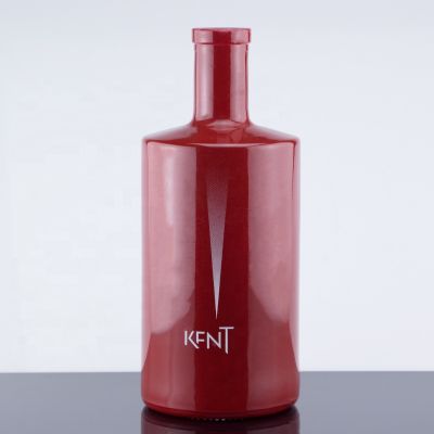 Exquisite 750ml Customized Design Spray Red Gin Glass Bottle With Decal Label For Corks 