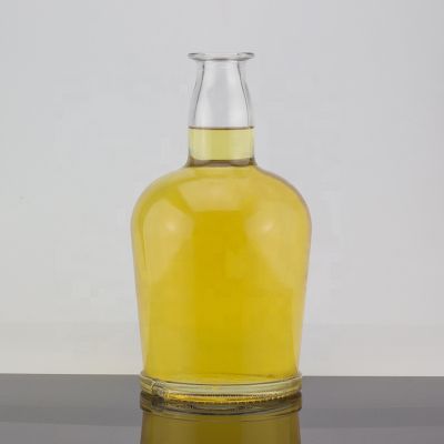 Custom Design 750ml Spirits Liquor Glass Bottle Top Grade Clear Bottle For Corks 