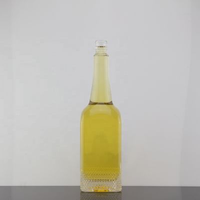 Embossing 500Ml Square Shape Long Neck Glass Bottle High White Glass Rum Bottle With Frost Finish 