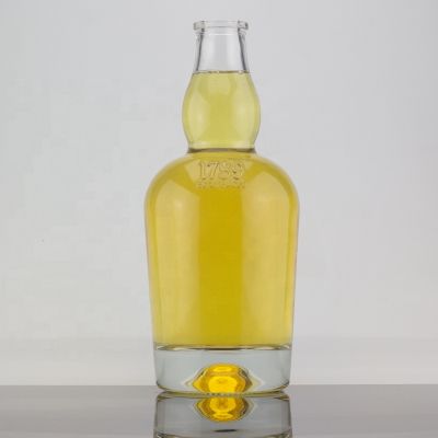 Thick Bottom Luxury 750ml Unique Shape Spirits Liquor Glass Bottle With Engraving Logo 