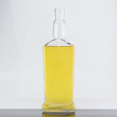 750ml 700ml Custom Unique Engrave Design Square Liquor Spirits Vodka Whiskey Brandy Wine Glass Bottle With Screw Top