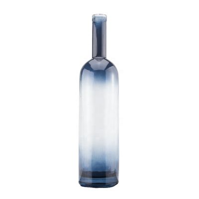 China Supplier Food Grade Custom Color Liquor Spirits Vodka Whiksey Brandy Gin Glass Bottle With Wood Cork 750ml 700ml
