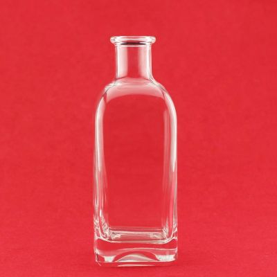 Quality Experts Glass Bottles 500 Ml For XO & Brandy Transparent Glass Gin Bottle Empty Rum Bottle With Cork 