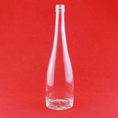 Latest Model 750ml empty gin bottles sale High Quality Glass Wine whisky Bottle with screw cap 