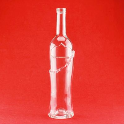 750ml Customized Embossed Logo Bottle Cork Top 700ml Glass Bottle Long Neck Fancy Gin Bottles Supplier 