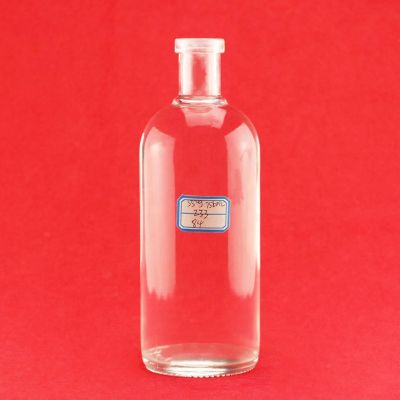 New Fancy Best Quality 750ml Round Shape Glass Bottle High Flint Gin Glass Bottle With Cork Stopper 