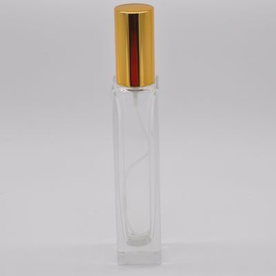 Empty high quality wholesale clear OEM rectangle refillable glass perfume bottle with pump mist sprayer 