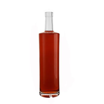 Empty clear round transparent 700 ML liquor glass wine bottles with cork lid 