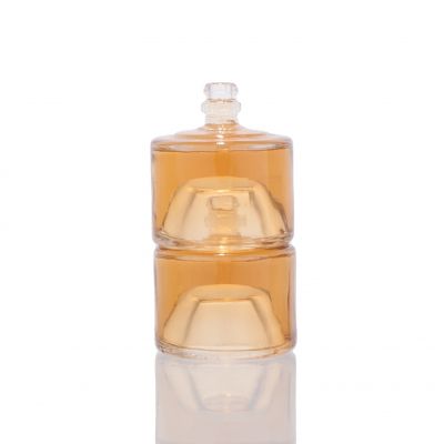 125ml Stackable Glass Whiskey Bottles With Metal Screw Lid 
