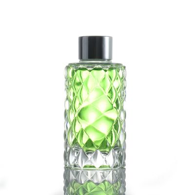 80ML 120ML Wholesale Customized Aroma Bottle Glass Pattern Aromatherapy Bottle Household Fragrance Bottle With Lid