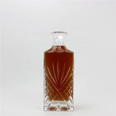 830ml exquisite liquor glass bottle