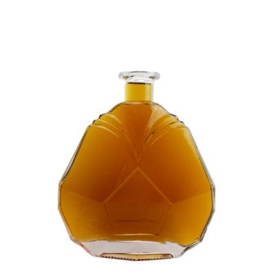 Hot transparent 680ml vodka whisky glass liquor bottle 
