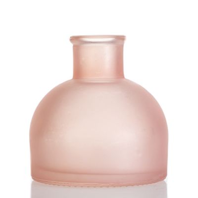 Wholesale Home Fragrance Luxury Diffuser Bottle Glass Empty Pink 120ml Aroma Oil Bottles