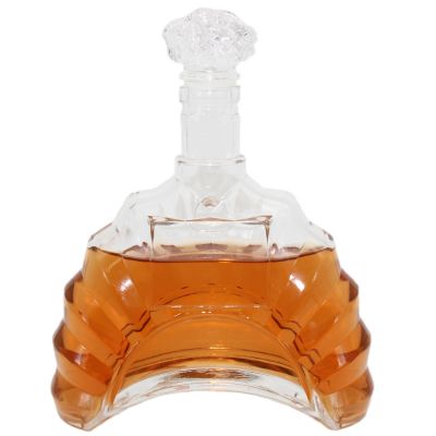 Durable custom wholesale high quality700ml whisky xo bottles with glass cap for liquor 