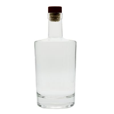 Wholesale high quality gin 700ml factory price vodka bottles for liquor 