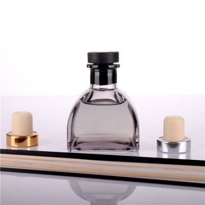 classic square tea color empty round reed diffuser bottle for fragrance
