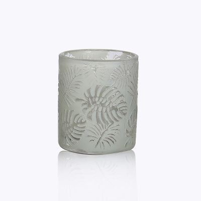 wholesale hot seller decorative cream glass candle holder with leaf relief