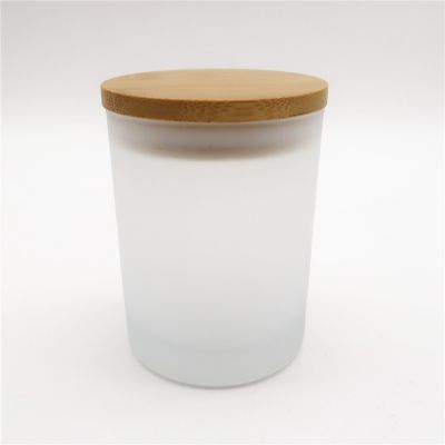 Customized Logo Style Cylinder Frosted Glass Candle Jars With Lid wholesale in Bulk