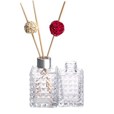 Room Decorative 100 ml Square Embossed Diamond Fragrance Container 3 oz Glass Reed Diffuser Bottle for Sale
