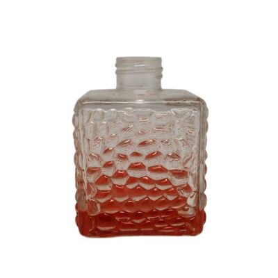 200ml Square Engraving Colored Bottom Glass Diffuser Bottle With Screw Cap