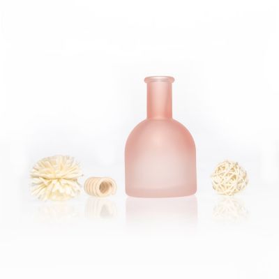 Frosted Pink Coloured Decorative Bottles 100 ml 3 oz diffuser glass bottles