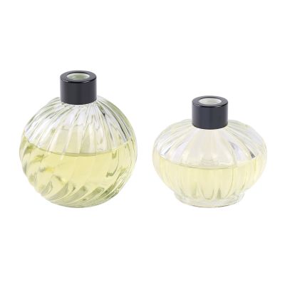 wholesale 100ml 200ml 300ml black reed diffuser glass bottle with screw cap
