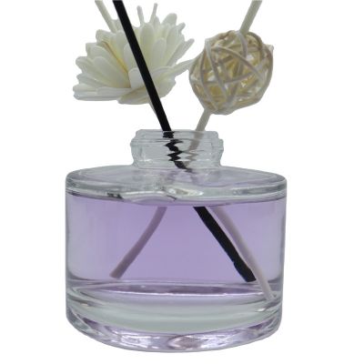 High Quality 170 ML Glass Empty Reed Diffuser Bottles Cosmetic Container With Lid