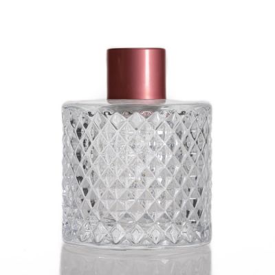 Wholesale Aroma Embossed Round Reed Empty Diamond 100ml Diffuser Bottle With Cap