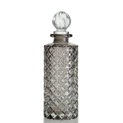 Luxury Fragrance Bottle Round Embossed Crystal Reed Empty Diffuser Bottle With Cork