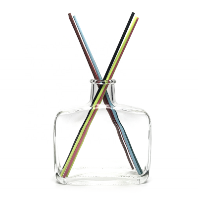 Hot Sale 220ml Flat Shape Reed Diffuser Glass Bottle for Home Decoration